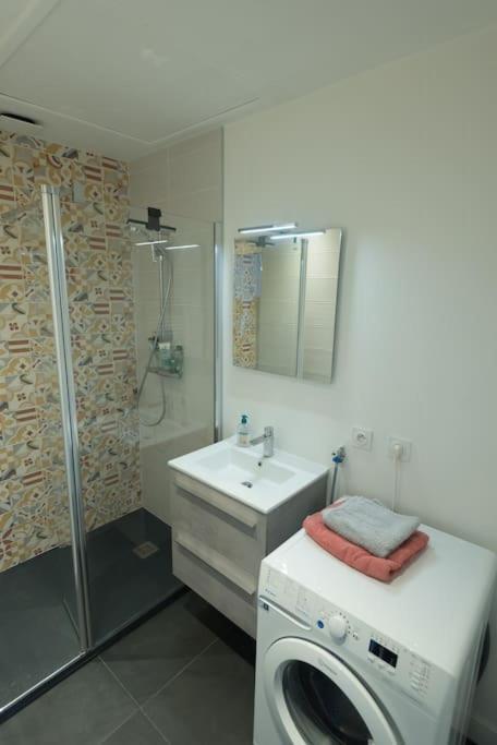 Maison Au Calme A L'interieur Du Golf De Ploemel, Entre Terre Et Mer, 2 Chambres, 10 Min Des Plages