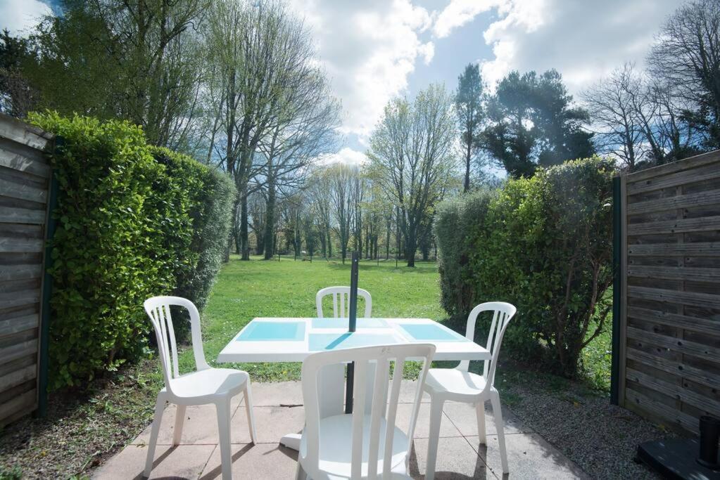 Hébergement de vacances Maison Au Calme A L'interieur Du Golf De Ploemel, Entre Terre Et Mer, 2 Chambres, 10 Min Des Plages