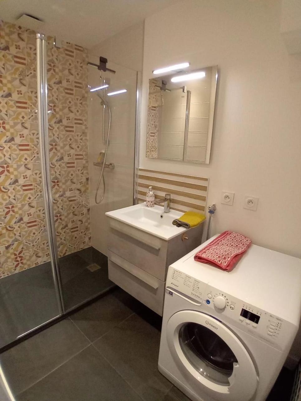 Hébergement de vacances Maison Au Calme A L'interieur Du Golf De Ploemel, Entre Terre Et Mer, 2 Chambres, 10 Min Des Plages